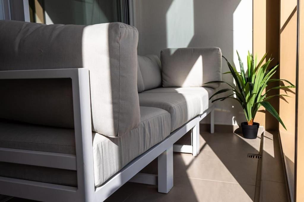 Intempo The First Apartment Бенидорм Екстериор снимка